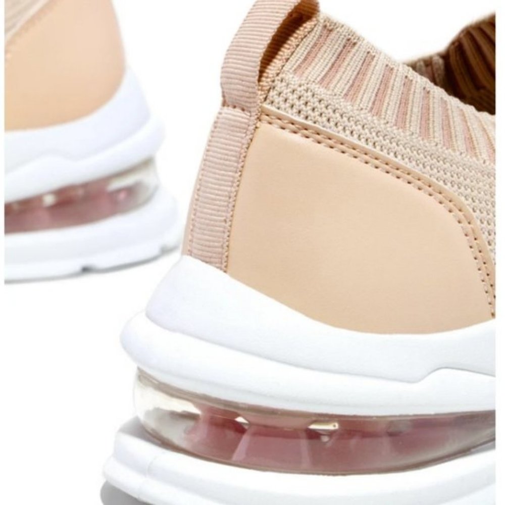 Flyknit Slip On Sneakers in Blush - Picture 2 of 6